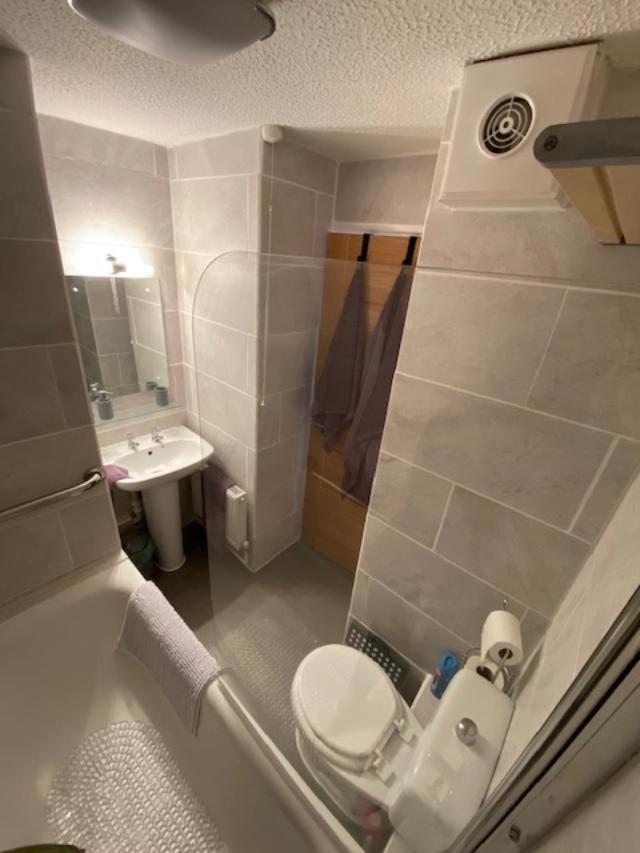 Bradley Stoke Self Contained Ground Floor Apartment 브리스틀 외부 사진