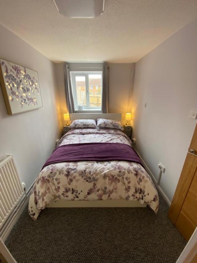 Bradley Stoke Self Contained Ground Floor Apartment 브리스틀 외부 사진